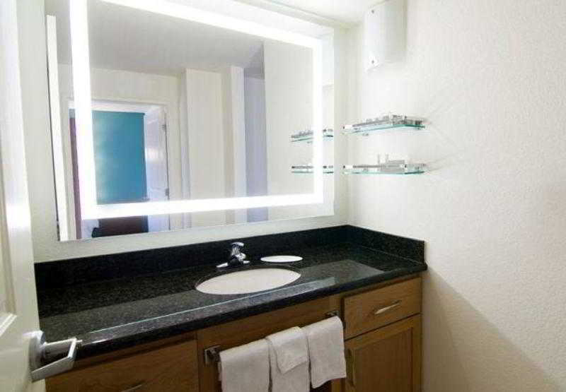 Residence Inn San Diego Del Mar Extérieur photo